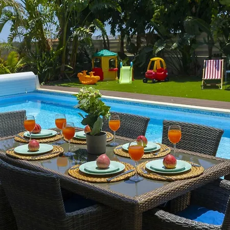 Villa Marisol Kiti