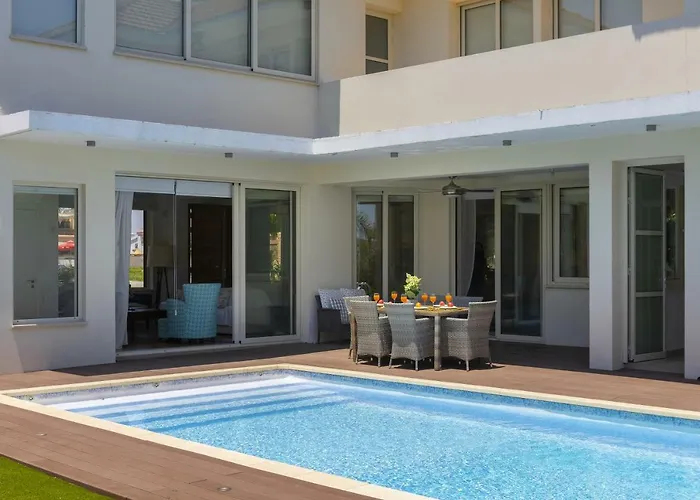 Marisol Kiti לרנקה