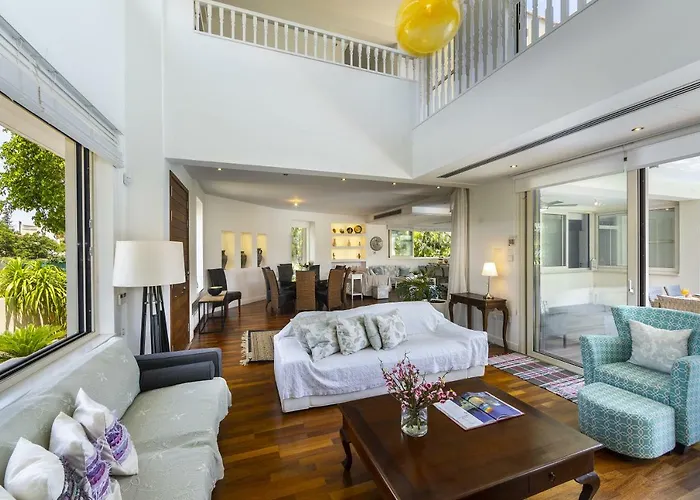 Marisol Kiti לרנקה